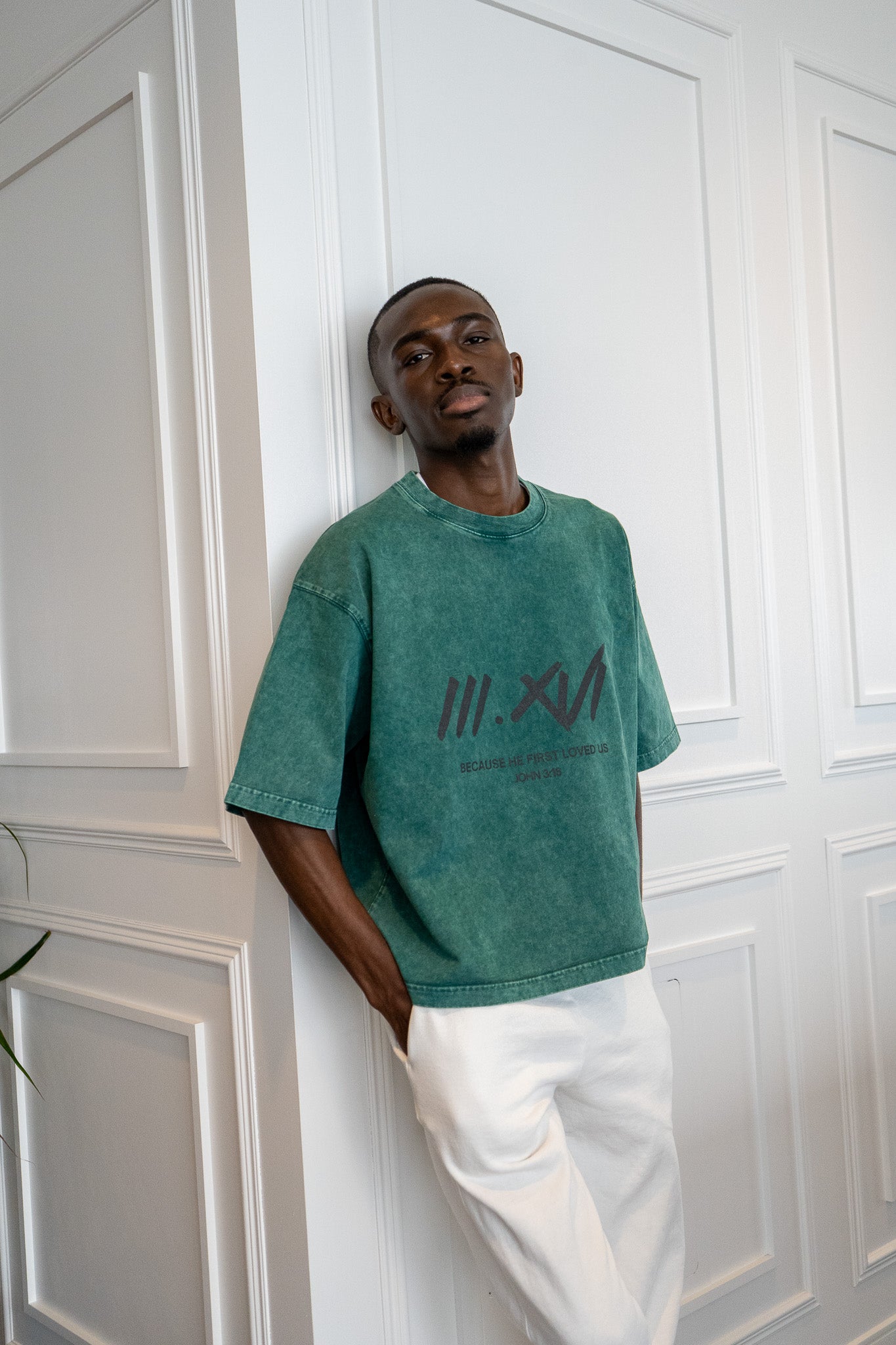 "JOHN 3:16" GREEN WASH BOXY COTTON T-SHIRT